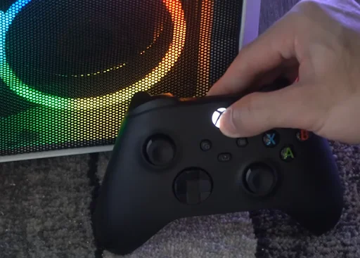 Turning xbox controller by pressing xbox button for 6 seconds
